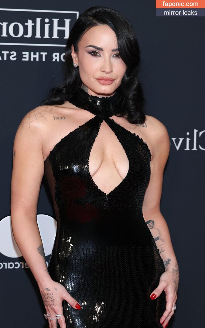 Demi Lovato, ddlovato Nude Leaks OnlyFans Photo #1093