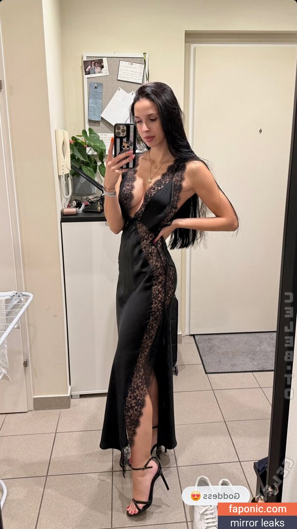 Laura Beatricee
