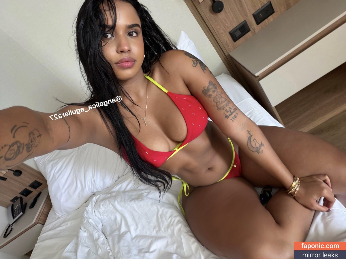 Ang&eacute;lica Aguilera27