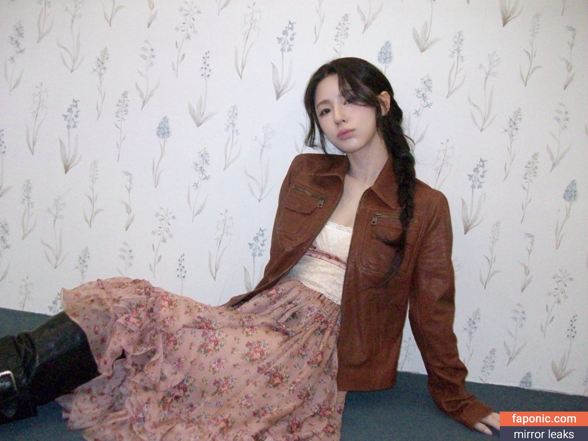 Cho Mi-yeon (Miyeon) - i-dle [(G)I-dle]