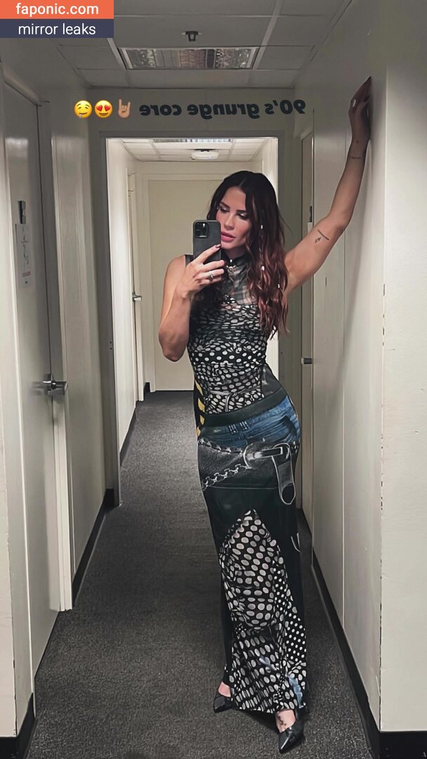 Courtney Hope