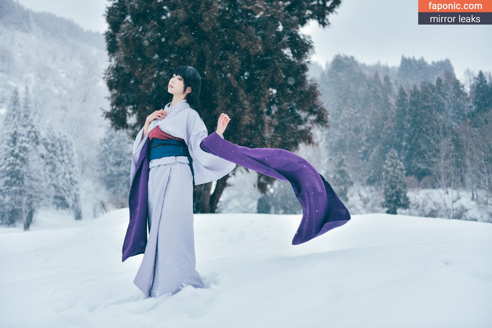 eeelyeee (Ely Cosplay)