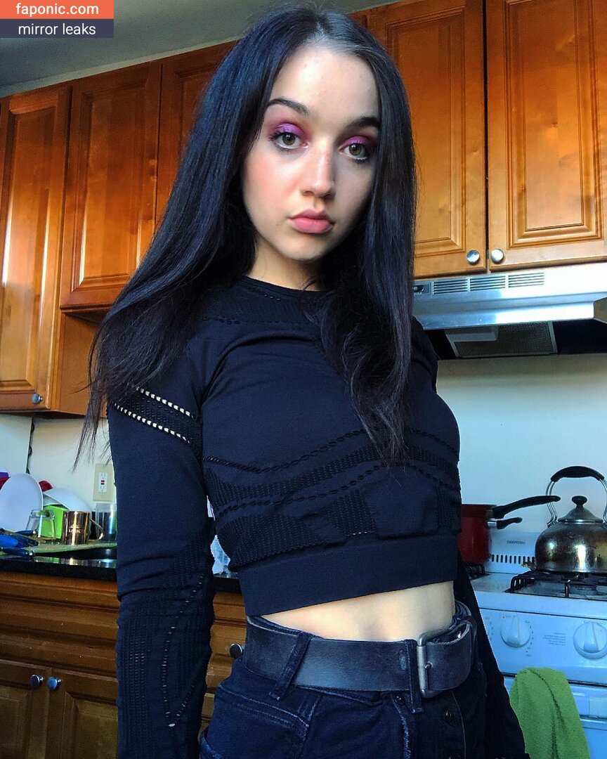 Emily Nicole Carruth