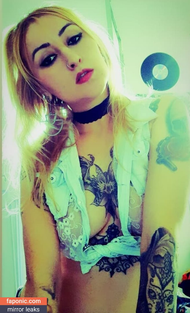 Fl&aacute;via Martins Pinheiro