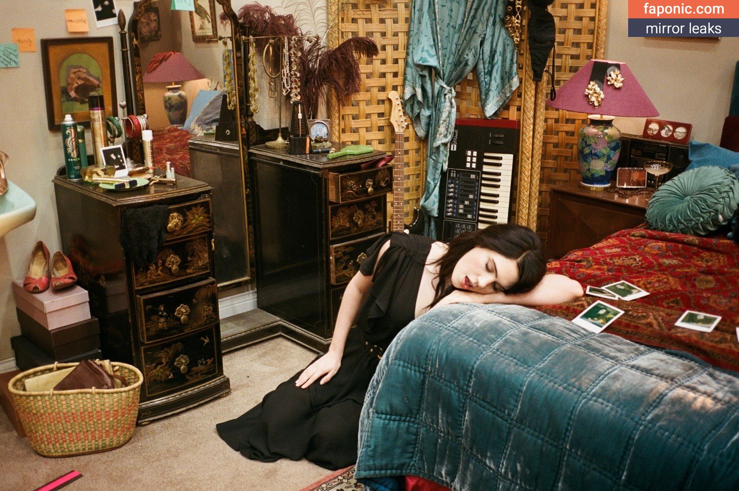 Julia Cumming (Sunflower Bean Singer/Bassist)