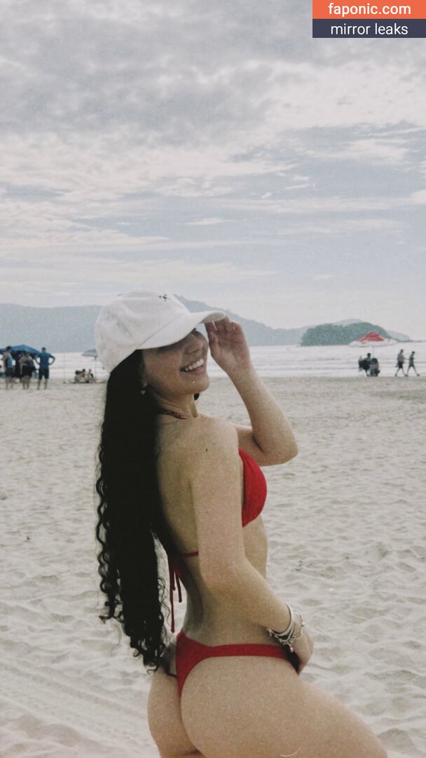 Julia Dourado