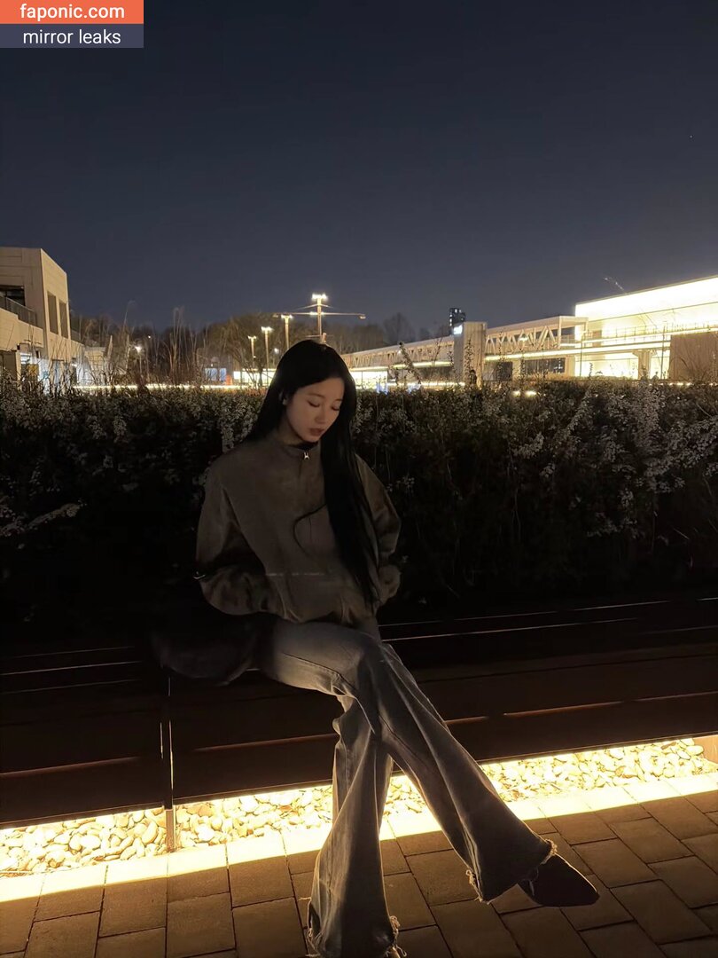 Kazuha Nakamura 中村 一葉