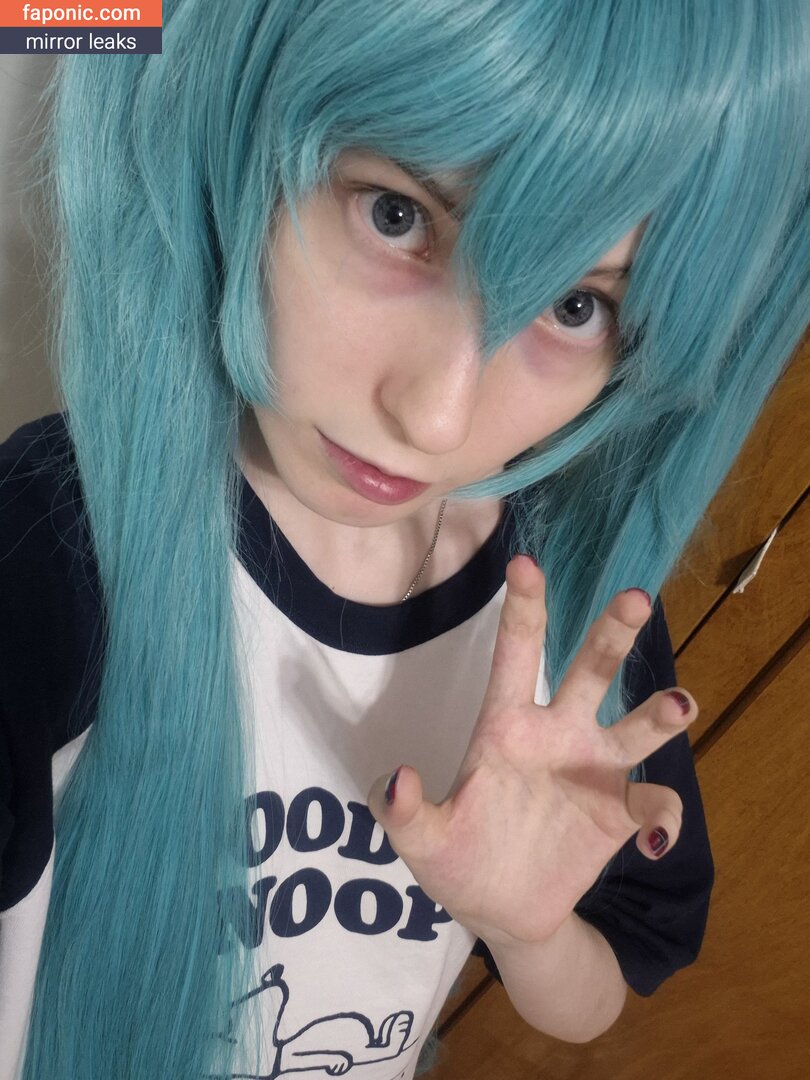 Kiki Glitter Cosplay