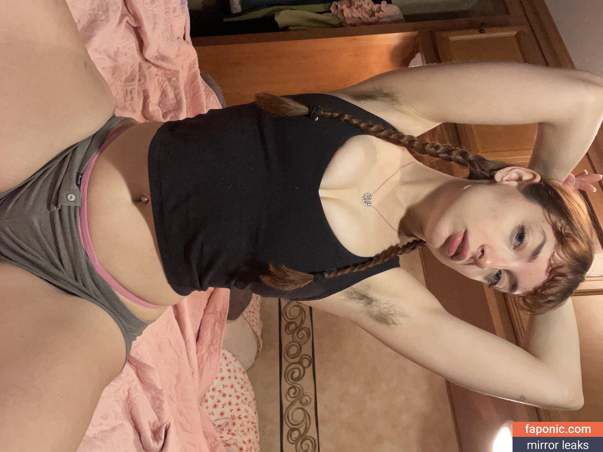 Ladie Daphne