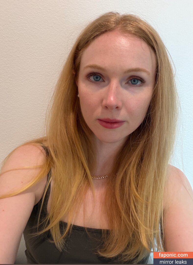Molly Quinn