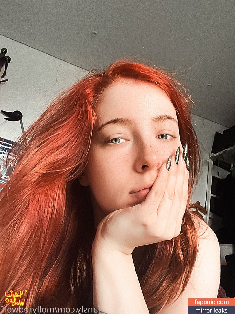 MollyRedWolf