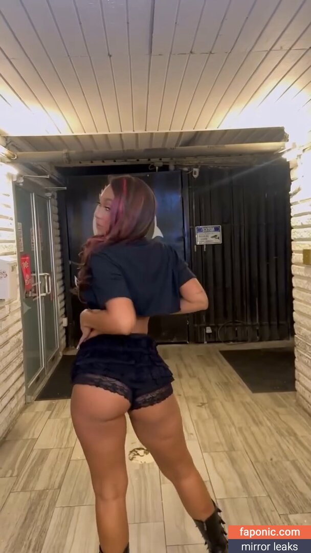 Parker McKenna Posey