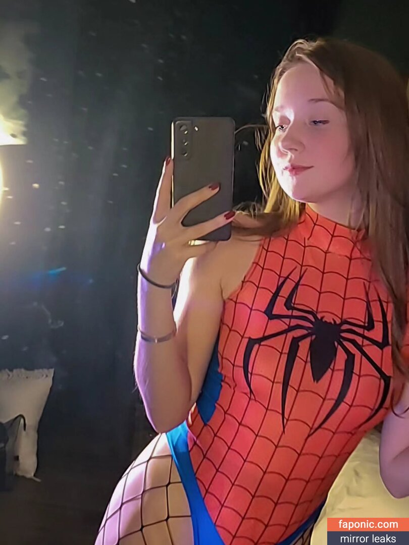 Spider-girl into the Thot-Verse!