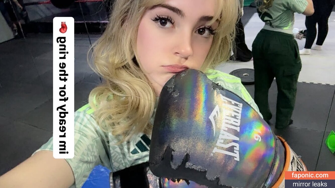 Sylvee / Sylveey / Sylveemhm