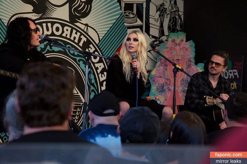 Taylor Momsen