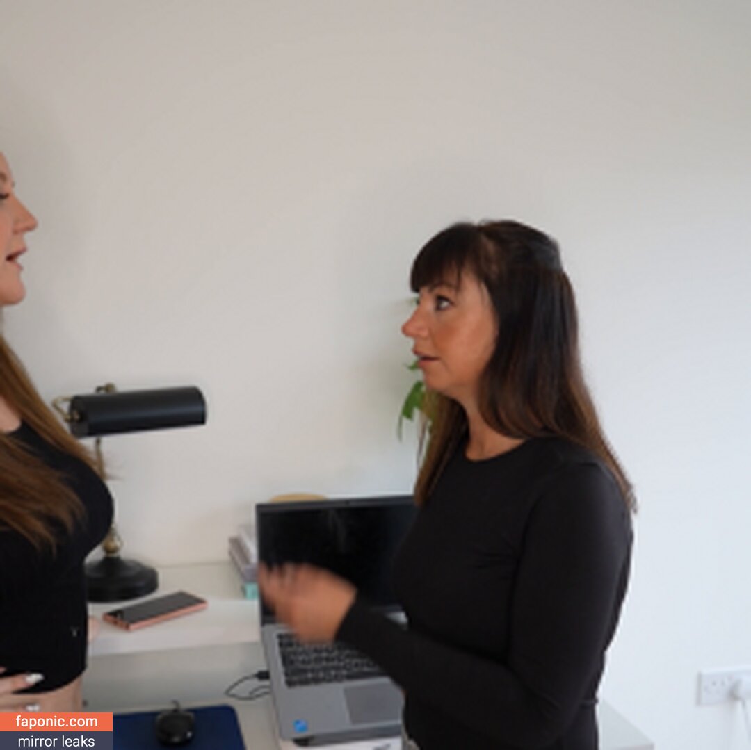 yourgirlnextdoor2024