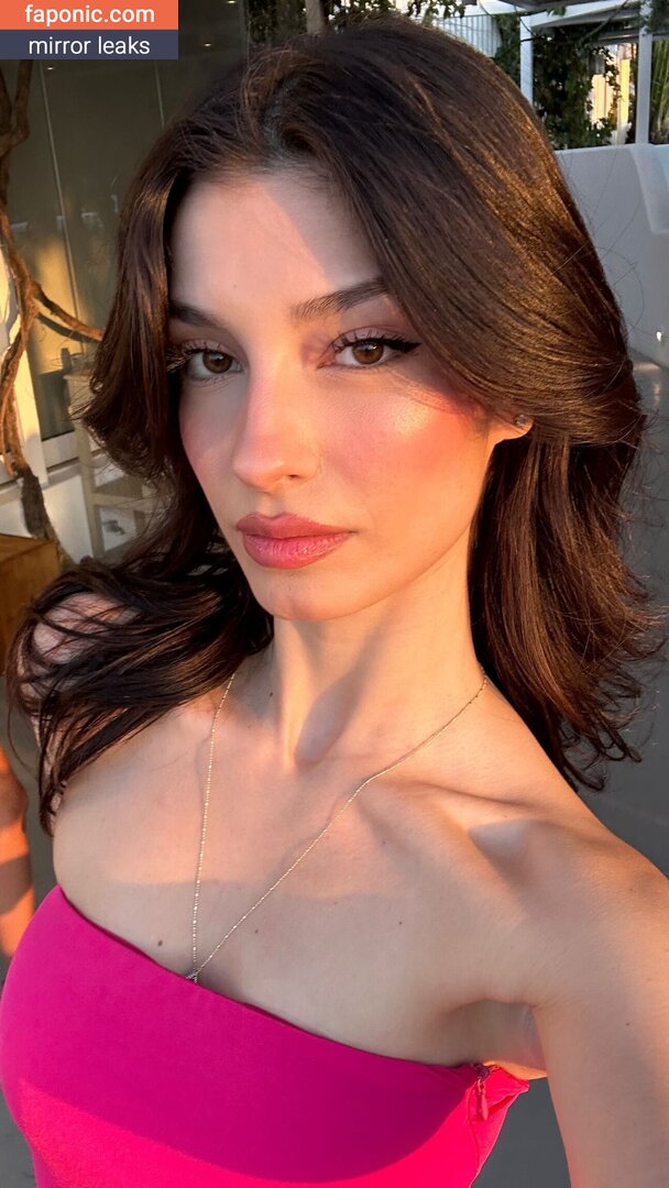 Zeynep Demirhan